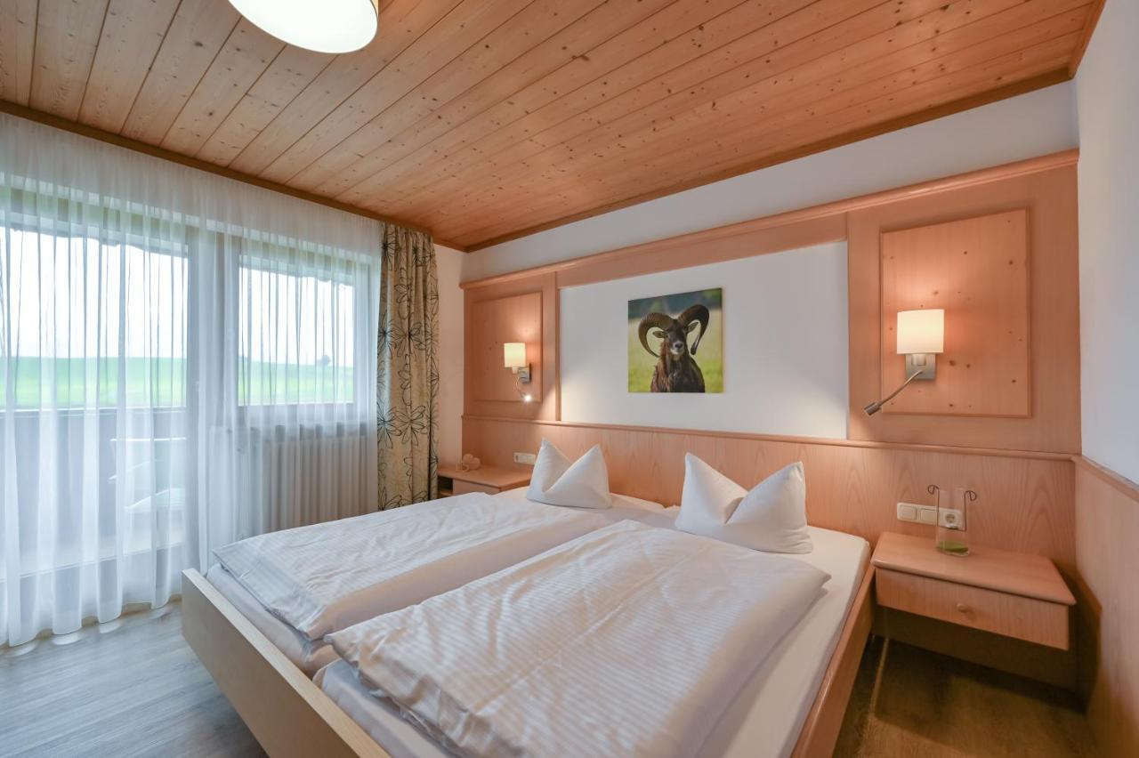 Landhaus Grobert Seeg Eksteriør billede
